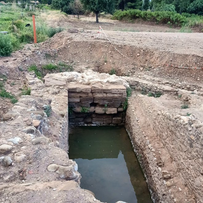 Levantamiento para estudio arqueológico en Yacimiento de Trª Pastelería en calle las Navas de Calahorra. Yacimiento de Trª Pastelería en calle las Navas de Calahorra.