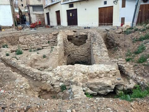 Yacimiento de Trª Pastelería en calle las Navas de Calahorra.