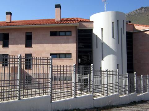 Residencia para personas mayores en Anguiano